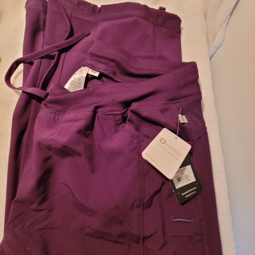 NWT CHEROKEE BRAND SZ LARGE TALL..PLUM COLOR..SCRUB PANTS